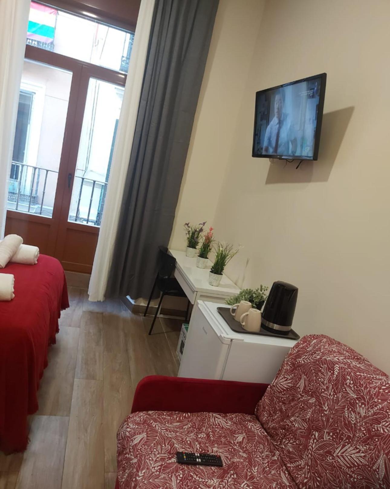Hostal “ Infantas” Madrid Exteriör bild