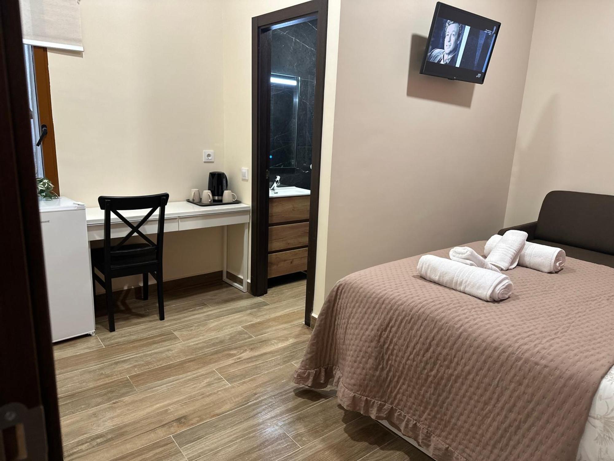 Hostal “ Infantas” Madrid Exteriör bild